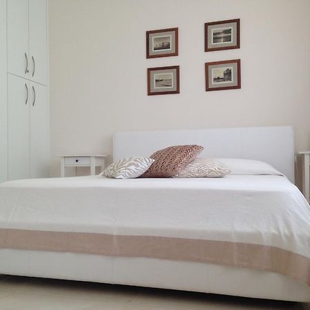 B&B La Suite 加利波利 外观 照片