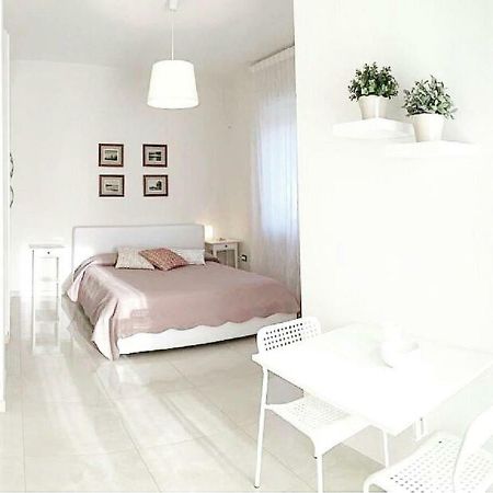 B&B La Suite 加利波利 外观 照片