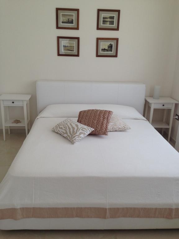 B&B La Suite 加利波利 外观 照片