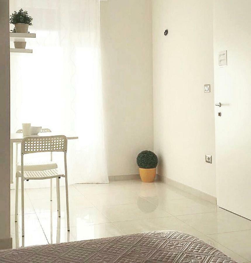 B&B La Suite 加利波利 外观 照片